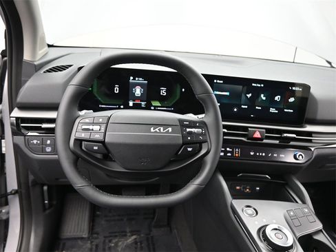 New 2026 Kia Sportage S image 30