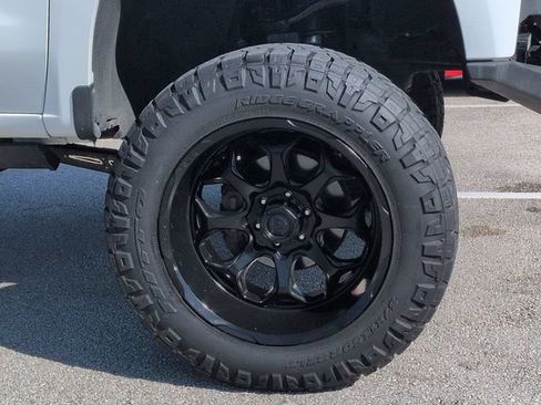 Used 2020 Chevrolet Silverado 1500 LT w/ All-Star Edition AWD/4WD image 11