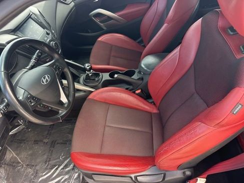 Used 2017 Hyundai Veloster Turbo R-Spec image 14