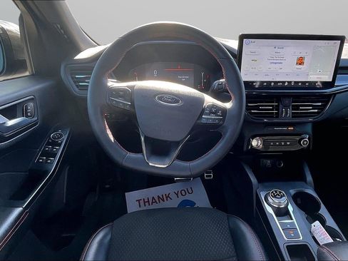 Used 2024 Ford Escape ST-Line w/ Tech Pack #1 FWD image 5