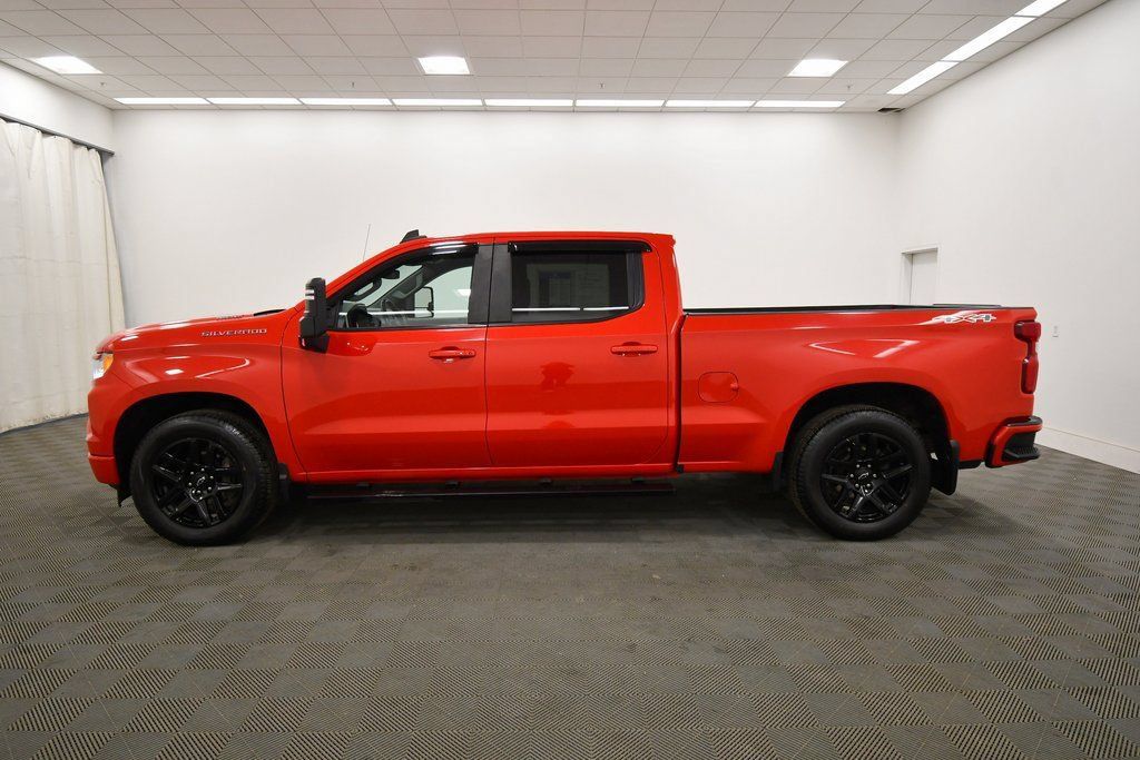 Used 2023 Chevrolet Silverado 1500 RST w/ Protection Package AWD/4WD image 4