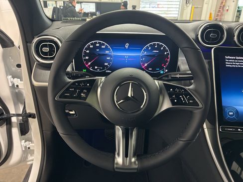 New 2026 Mercedes-Benz GLC 300 4MATIC image 8