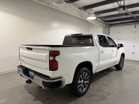 Certified 2022 Chevrolet Silverado 1500 LT w/ Z71 Off-Road Package image 6