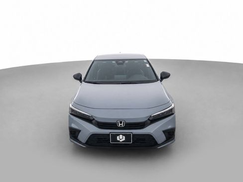 Used 2022 Honda Civic Sport image 2