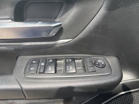 Used 2019 RAM 1500 Big Horn AWD/4WD image 16