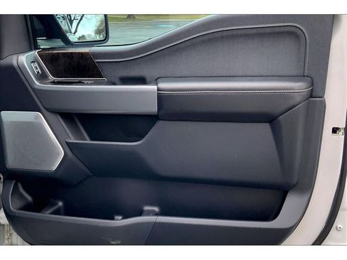 Used 2023 Ford F150 Lariat w/ Equipment Group 502A High image 26