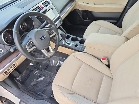 Used 2017 Subaru Outback 2.5i Limited w/ Popular Package #5 image 16