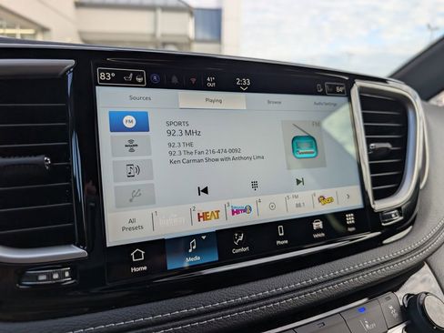 New 2026 Chrysler Pacifica Select image 25