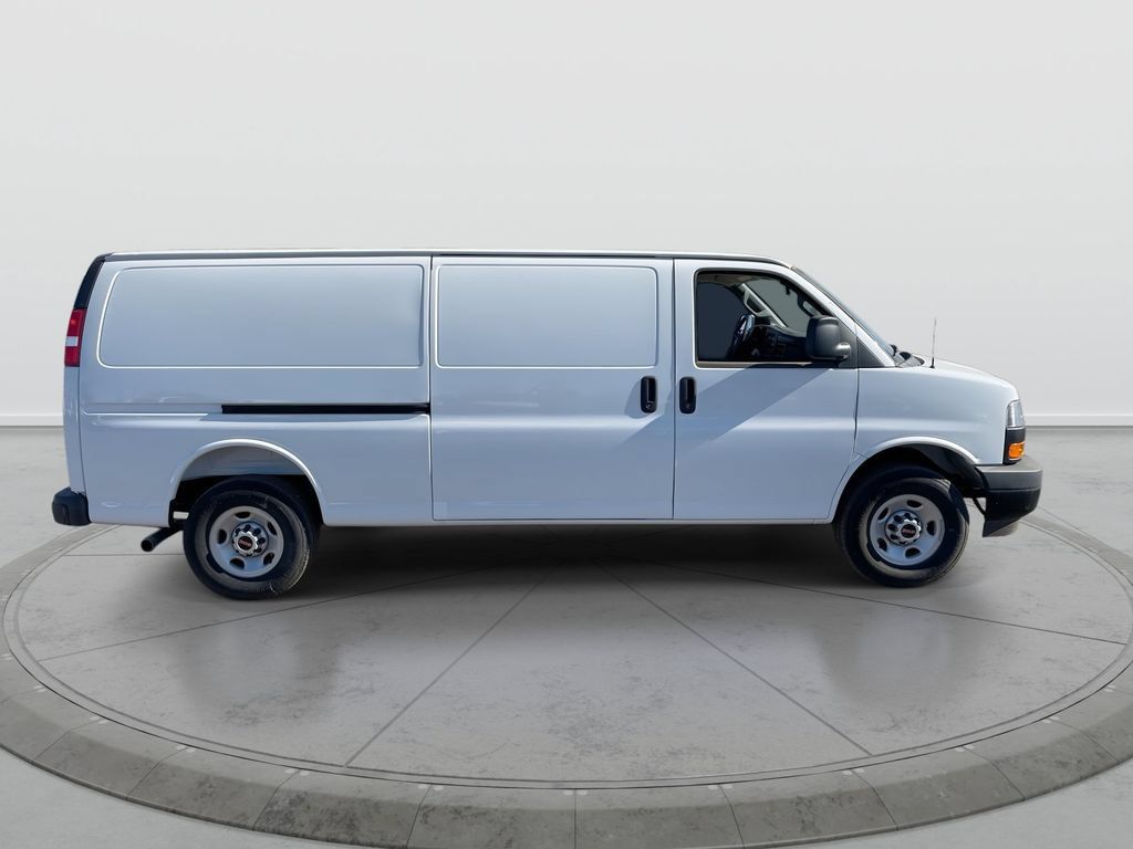 New 2025 GMC Savana 2500 Extended w/ Driver Convenience Package RWD image 9