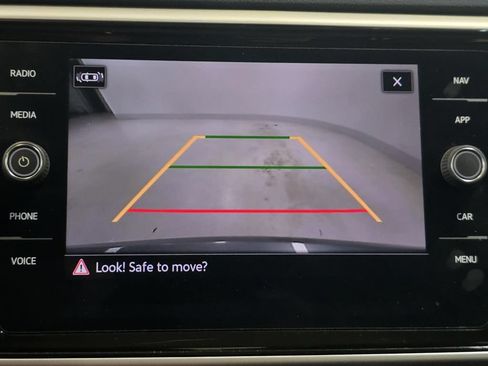 Used 2022 Volkswagen Atlas SEL AWD/4WD image 29