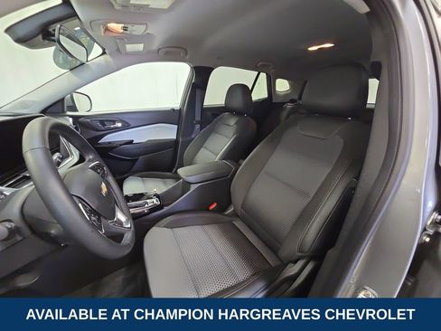 Used 2024 Chevrolet Trax LT w/ Driver Confidence Package FWD image 26