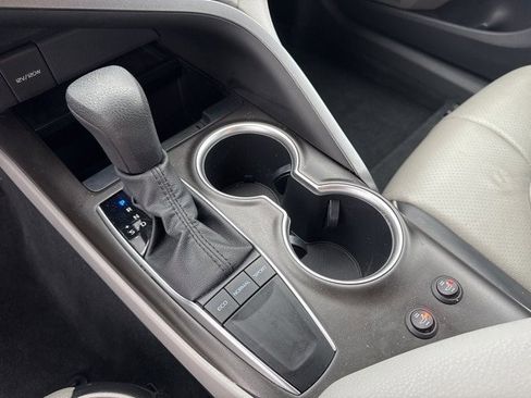 Used 2023 Toyota Camry LE image 30