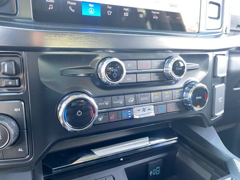 New 2025 Ford F350 Lariat w/ Lariat Ultimate Package image 31