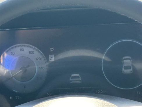 New 2025 Hyundai Elantra SEL image 27