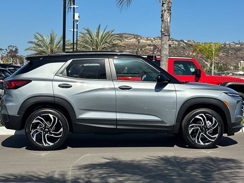 New 2026 Chevrolet TrailBlazer RS w/ Convenience Package AWD/4WD image 3