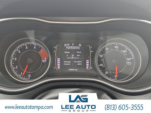 Used 2019 Jeep Cherokee Latitude Plus image 25