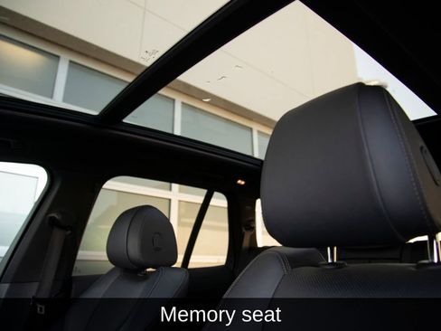 Used 2021 BMW X5 xDrive45e w/ Premium Package image 14