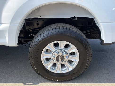 Used 2020 Ford F250 XL w/ STX Appearance Package AWD/4WD image 13