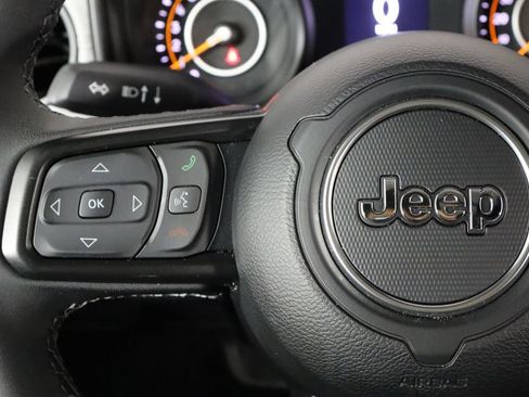 Used 2026 Jeep Wrangler Unlimited Sport AWD/4WD image 8