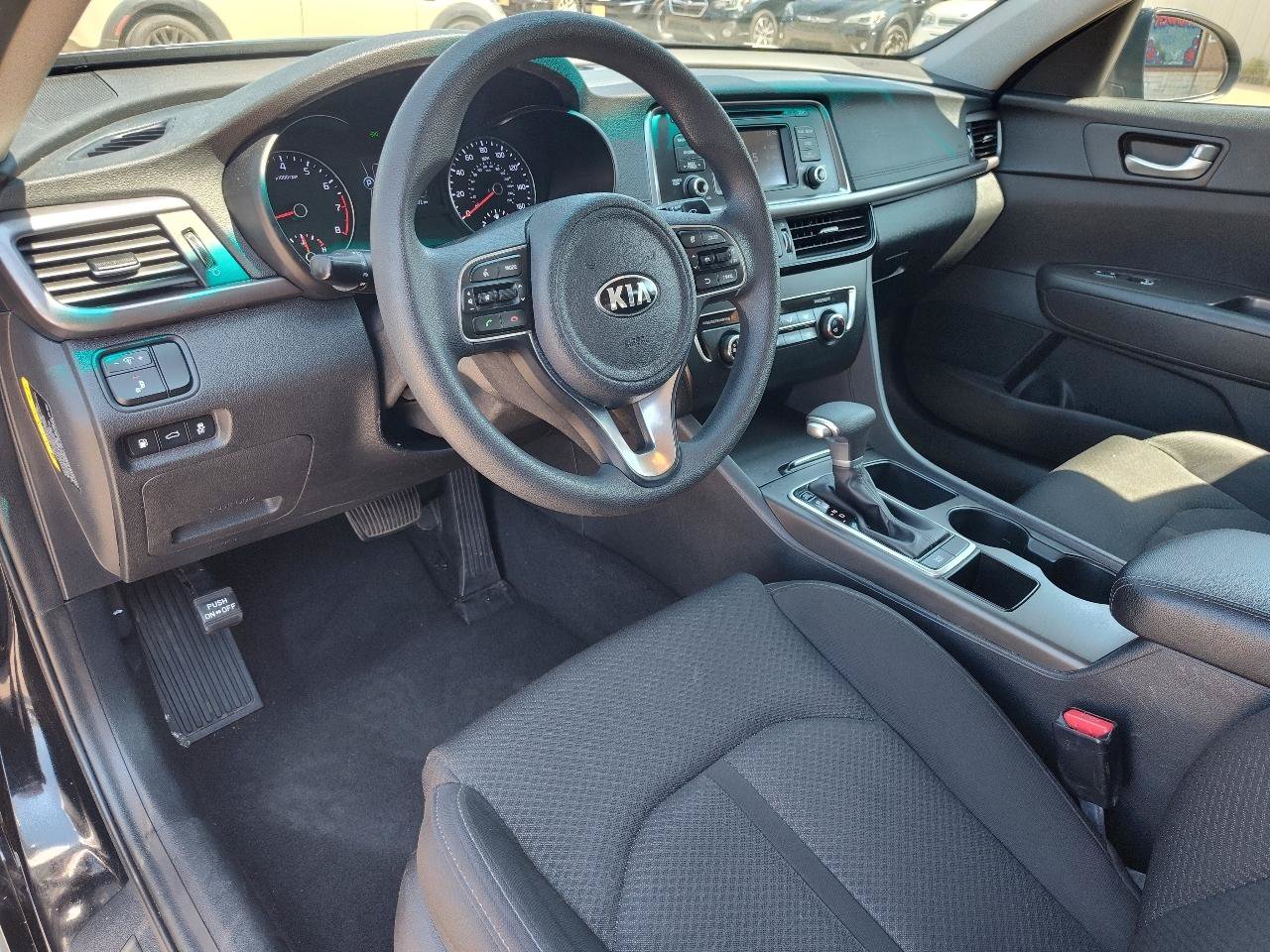 Used 2017 Kia Optima LX w/ Convenience Package FWD image 16
