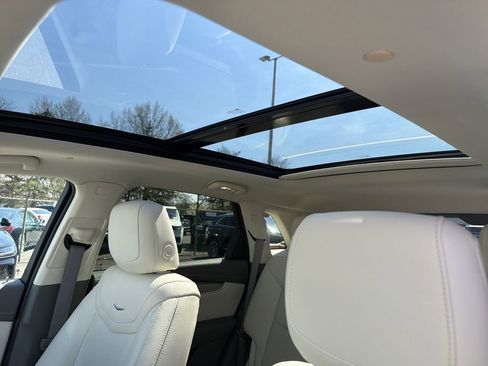 Used 2024 Cadillac XT5 Premium Luxury image 28