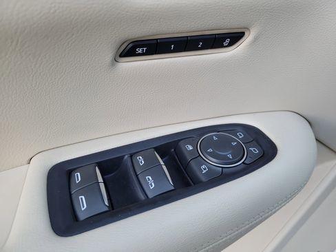 Used 2019 Cadillac XT5 Premium Luxury image 20