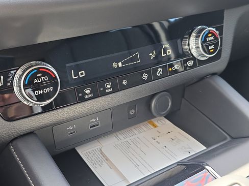New 2026 Nissan Rogue SL AWD/4WD image 37
