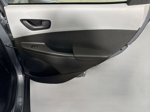 Used 2019 Hyundai Kona SEL FWD image 28