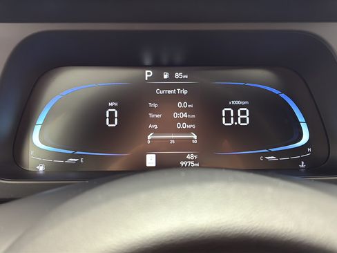 Certified 2025 Hyundai Elantra Sport FWD image 24