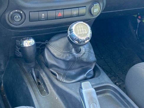 Used 2012 Jeep Wrangler Unlimited Sahara w/ Dual Top Group image 11