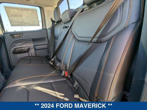 New 2024 Ford Maverick Lariat w/ Tremor Off-Road Package image 17
