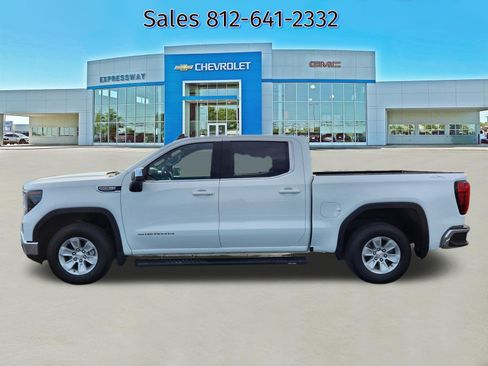 Used 2025 GMC Sierra 1500 SLE w/ Preferred Package AWD/4WD image 4