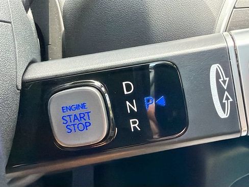 New 2026 Hyundai Palisade Limited FWD image 17