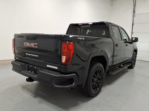 Used 2022 GMC Sierra 1500 Elevation w/ Elevation Premium Package AWD/4WD image 3