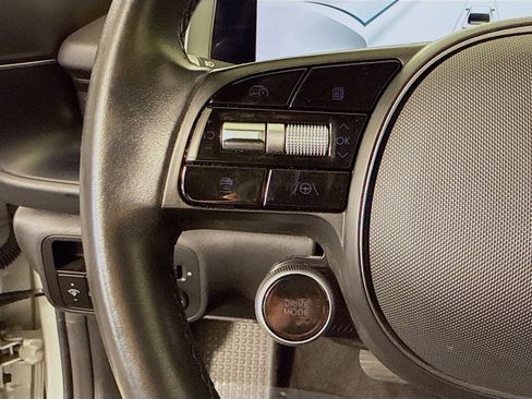 Used 2023 Hyundai Ioniq 6 SEL image 14