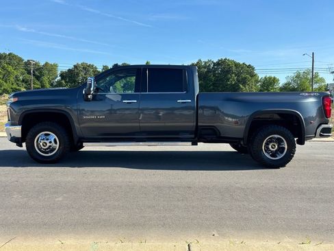 Used 2020 Chevrolet Silverado 3500 LTZ w/ LTZ Plus Package AWD/4WD image 7
