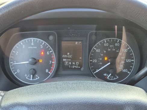 Used 2017 Nissan Titan S RWD image 13