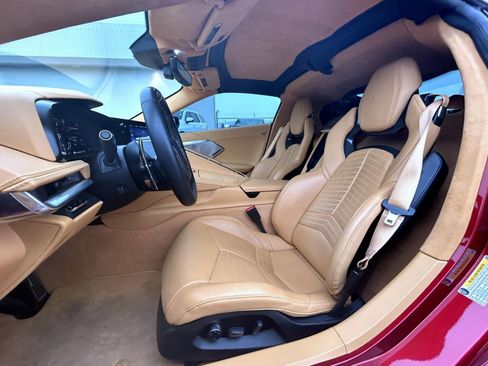 Used 2023 Chevrolet Corvette Stingray Premium Cpe w/ Body-Color Dual Roof Package image 10