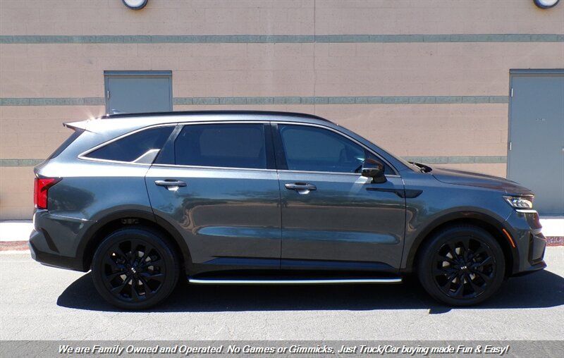 Used 2021 Kia Sorento SX FWD image 8