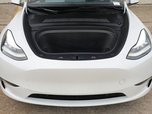 Used 2022 Tesla Model Y Long Range AWD/4WD image 8
