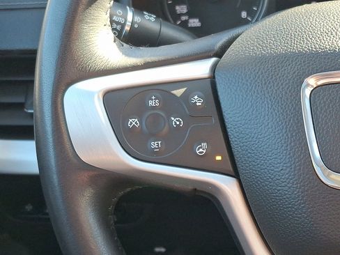 Used 2022 GMC Terrain SLT w/ Infotainment Package II image 23