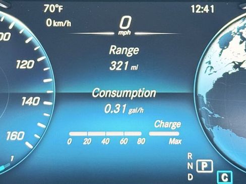 Used 2021 Mercedes-Benz GLC 300 4MATIC w/ AMG Line image 75