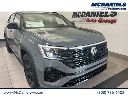 New 2026 Volkswagen Atlas Cross Sport SEL R-Line image 1