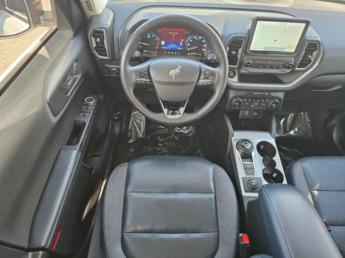 Used 2021 Ford Bronco Sport Outer Banks w/ Outer Banks Package image 31