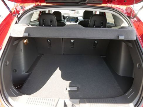 New 2026 Chevrolet Trax LT FWD image 8
