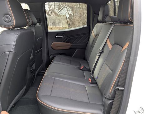 New 2026 GMC Canyon AT4 image 30