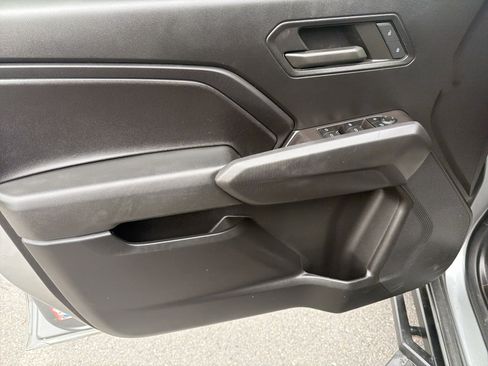 Used 2023 Chevrolet Colorado Trail Boss w/ Advanced Trailering Package image 15