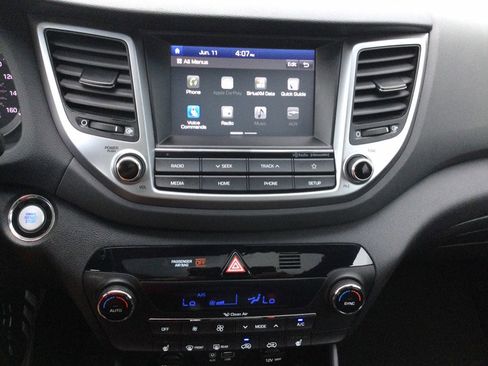 Used 2018 Hyundai Tucson Value AWD/4WD image 34