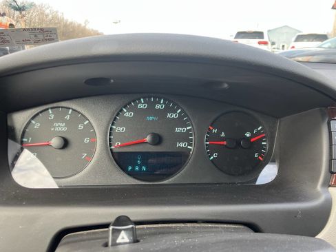 Used 2010 Chevrolet Impala LS image 23