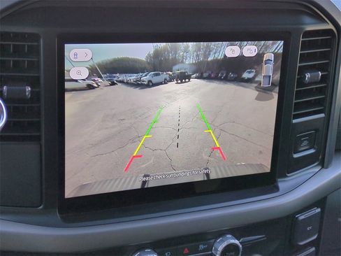 Certified 2025 Ford F150 XLT w/ Equipment Group 301A Standard image 20